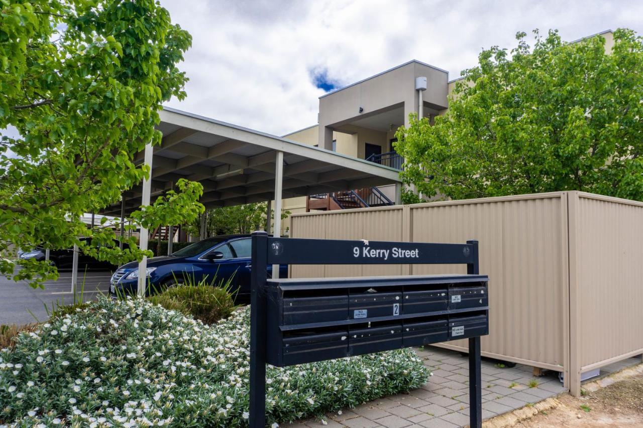 Tasha'S Apartments On Kerry Pennington Exterior foto